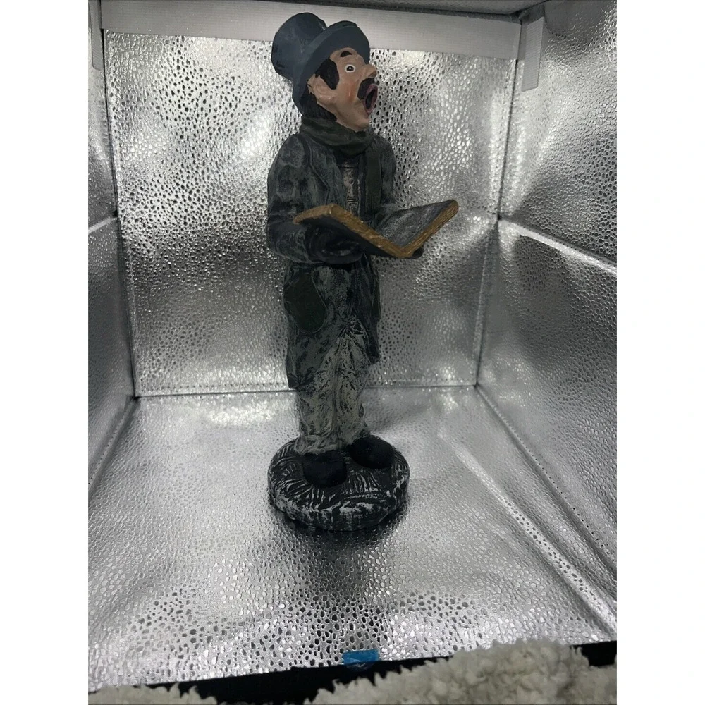 Windsor caroler collectible
